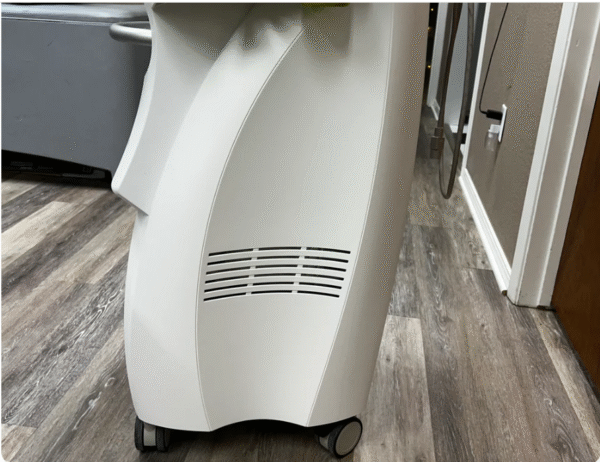 Venus Concept: Versa (2019) - Image 3