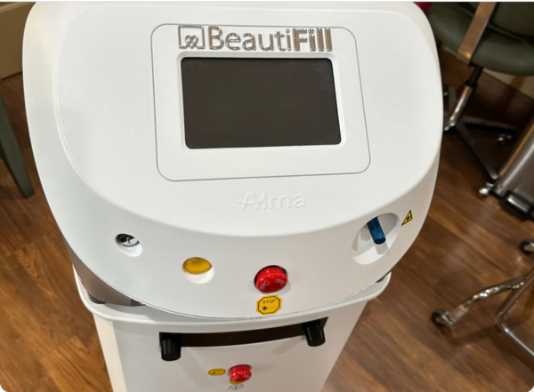 1470 BeautiFill Laser Diode LipoFlow Autologous Fat Transfer System (2021) - Image 3